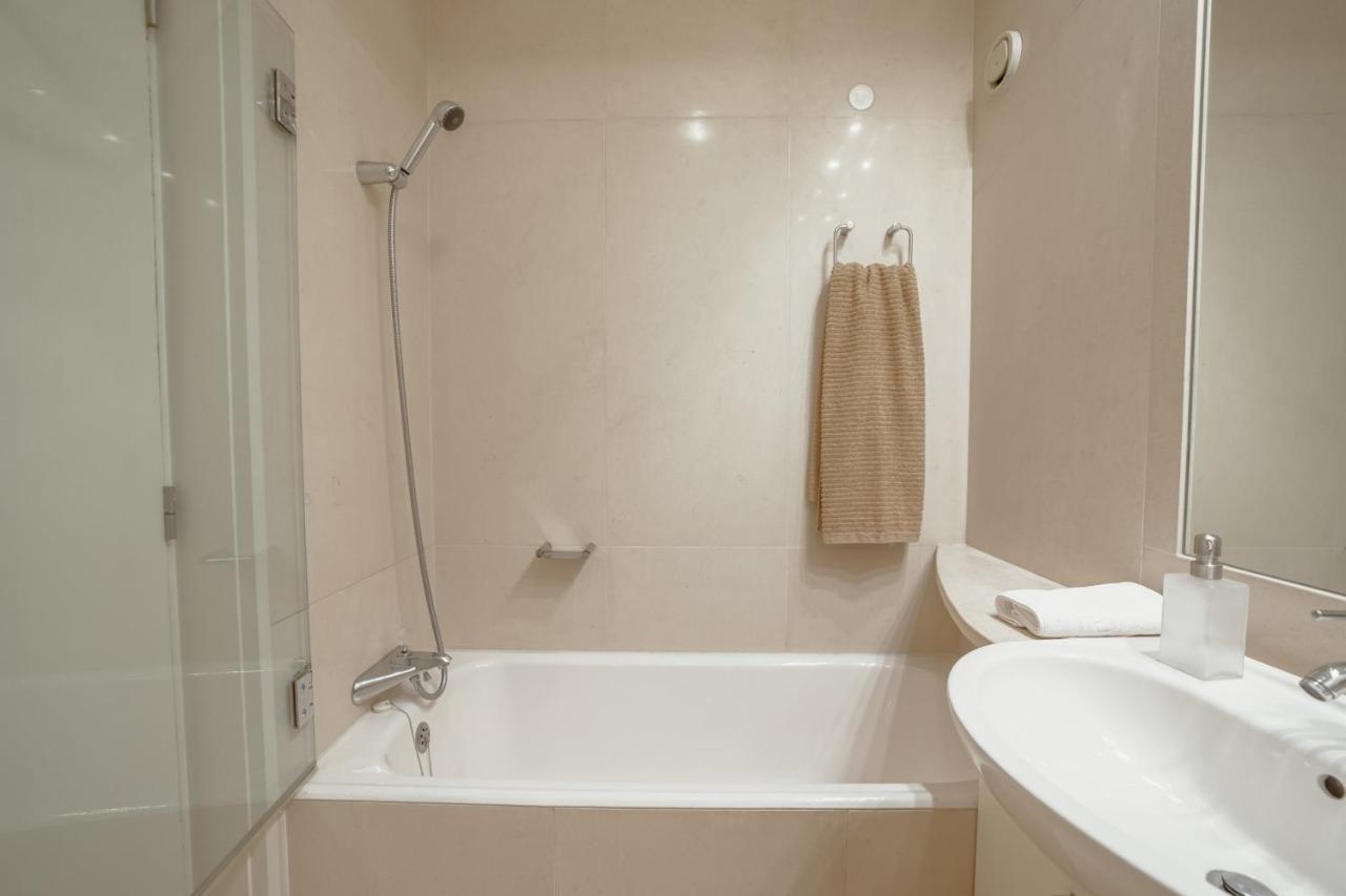 Grand Botanic Garden Apartment By Vacationy Porto Eksteriør billede